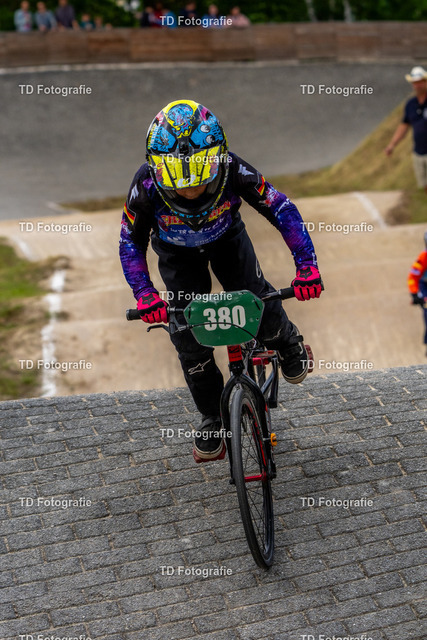 BayBMX2026-06388 | Fotogalerie von Thomas Dettweiler mit Eventbildern und lizenzfreien Fotos. Perfekt als Wandbild, für Büro, Website oder private Nutzung. - Realisiert mit Pictrs.com