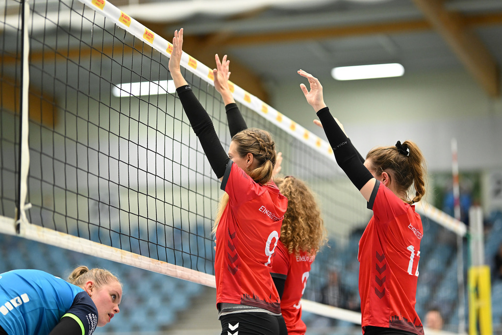 Volleyball I Frauen I Saison 2023-2024 I Dritte Liga Nord I VT Hamburg - Eimsbütteler TV 2 | Der Sportfotograf. - Realisiert mit Pictrs.com