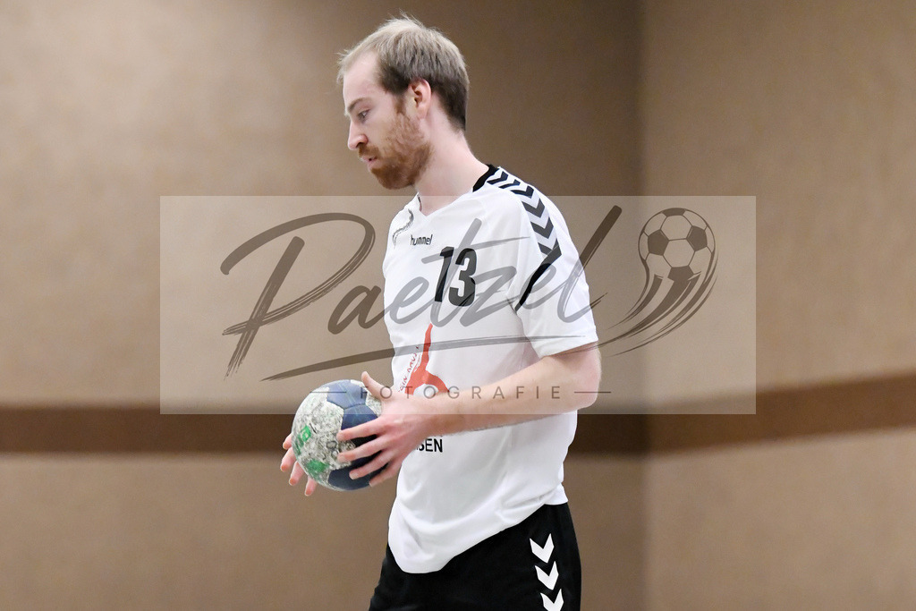 20200125_TEURWD_0071 | Handball, Herren:   beim Spiel der Landesklasse Süd zwischen SG Teuto Handball vs. RW Damme am 25.01.2020 in der Sporthalle-Gellenbeck in Hagen a.T.W., Deutschland.(Foto von Nico Paetzel) - Realisiert mit Pictrs.com