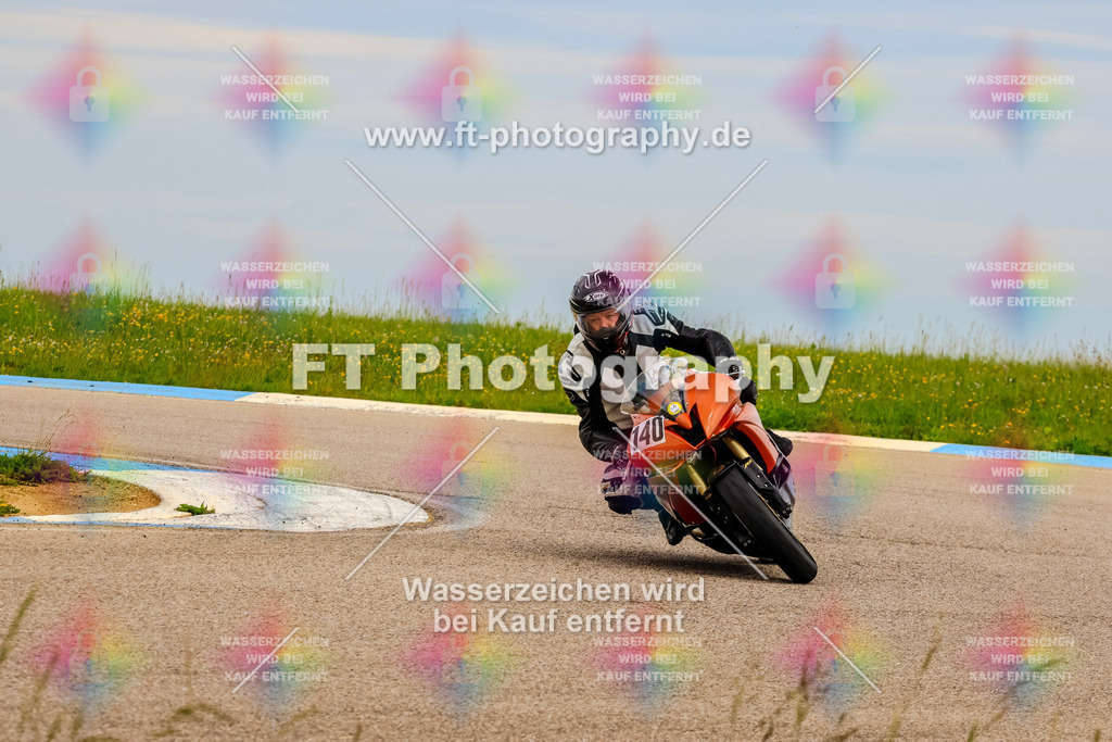 MotoTeam-2566 | Hier findet Ihr Bilder von Touristenfahrten auf der Nürburgring Nordschleife oder von anderen Veranstaltungen die ich besucht habe. Viel Spass beim Durch Schauen 