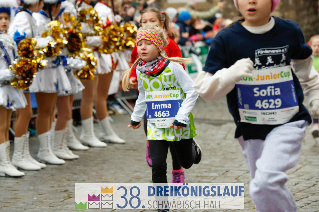 400m AOK Junior Cup | 3 Koenigslauf 2024 400m AOK Junior Cup - Realisiert mit Pictrs.com