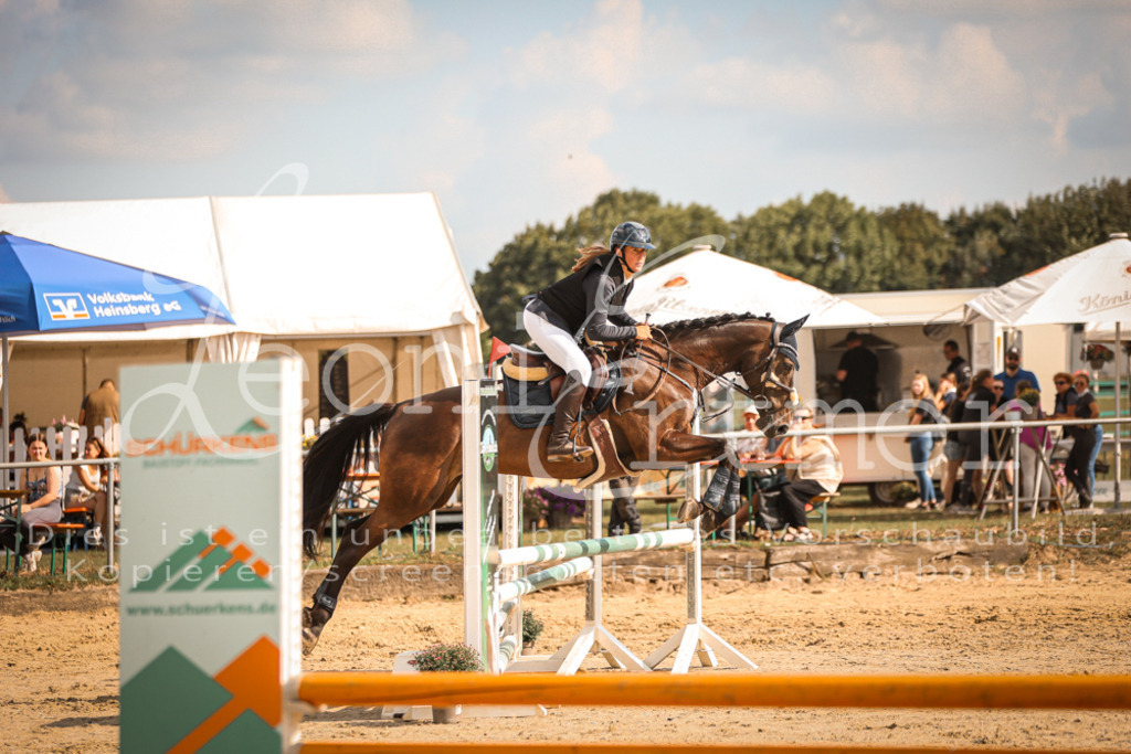 01.FrSpE00085 | Leoni Ertmer Photography - Realisiert mit Pictrs.com