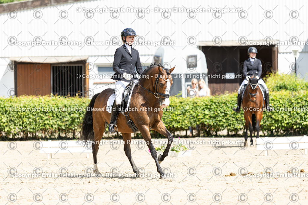 CL5A3740-2 | Emilia Reinking Fotografie - Realisiert mit Pictrs.com