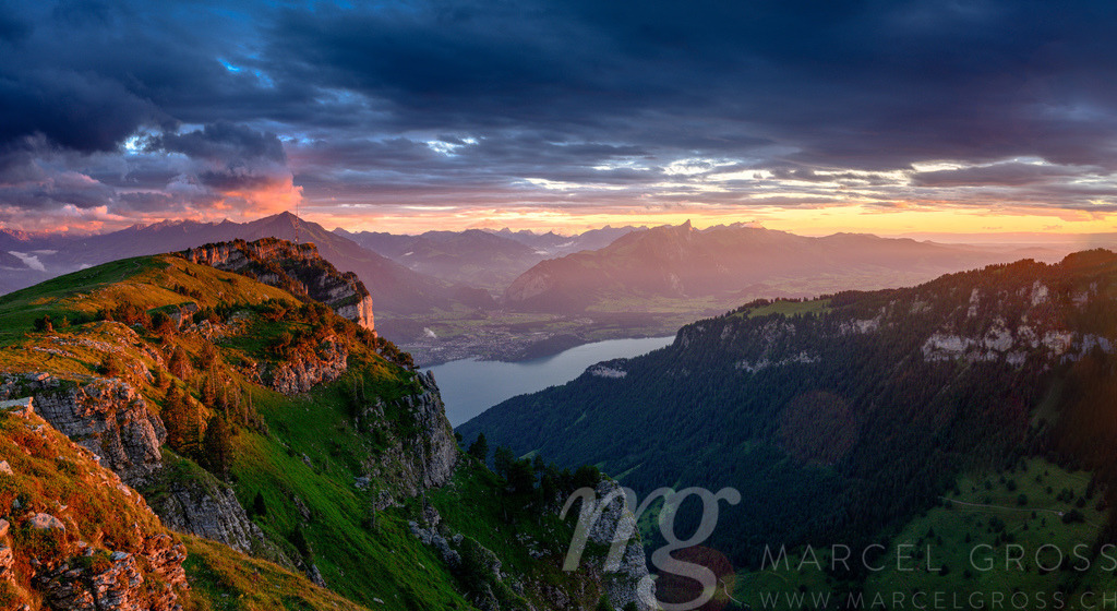 20220624-Niederhorn-0271 | Die ideale Geschenkidee für Naturliebhaber. Naturbilder von Marcel Gross Photography für ihr Zuhause in den verschiedensten Formaten und Materialien. - Realisiert mit Pictrs.com