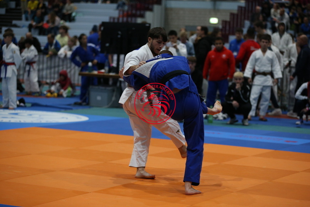 AT3Y2176 | Fotos vom Adler Cup - Pictures from Adler Cup

Hier findet Ihr alle Eindrücke und großen Momente der Adler Cup Wochenenden. Here you will find all impressions and great moments of the Adler Cup weekends. - Realisiert mit Pictrs.com