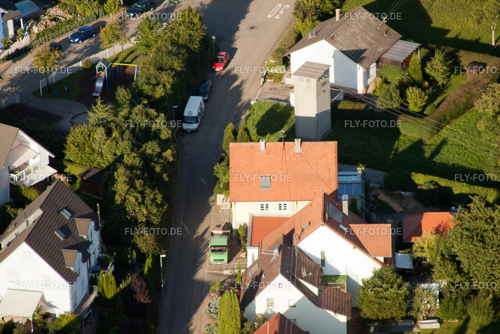 Mühlgasse | Luftbild: Mühlgasse im Ortsteil Gräfenhausen in Birkenfeld im Bundesland Baden-Württemberg in Deutschland. Foto: IMG_32621.jpg vom 21.08.2010 durch Werner Riehm/FLY-FOTO.de - Realisiert mit Pictrs.com