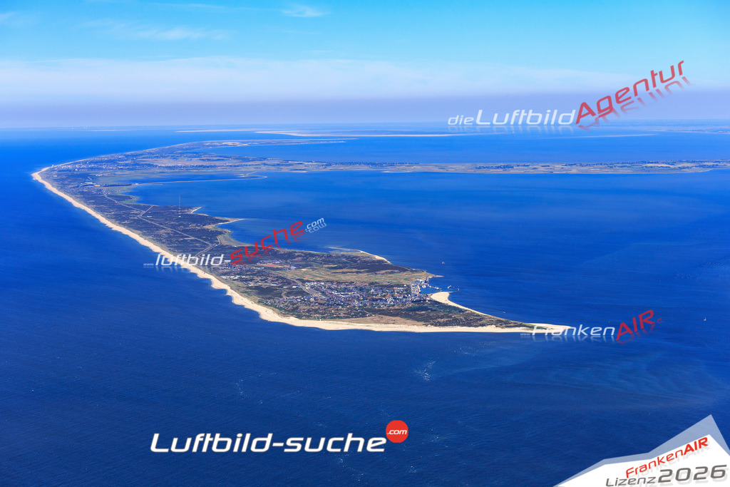 Das Luftbild der Stadt Sylt wurde 2018 vom Flugzeug heraus erstellt (keine Drohne) Aufnahmehöhe ca.400 Meter- hohe Auflösung für beste Druck-Qualität