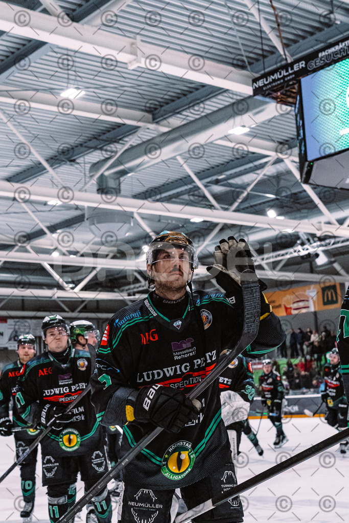 Alligators_vs_Peiting_04_01_2026-118 | Höchstadt Alligators Fotogalerie: Eishockey-Action aus Franken. Professionelle Spielfotos, Portraits & Stadionbilder zum Download. Jetzt entdecken! - Realisiert mit Pictrs.com