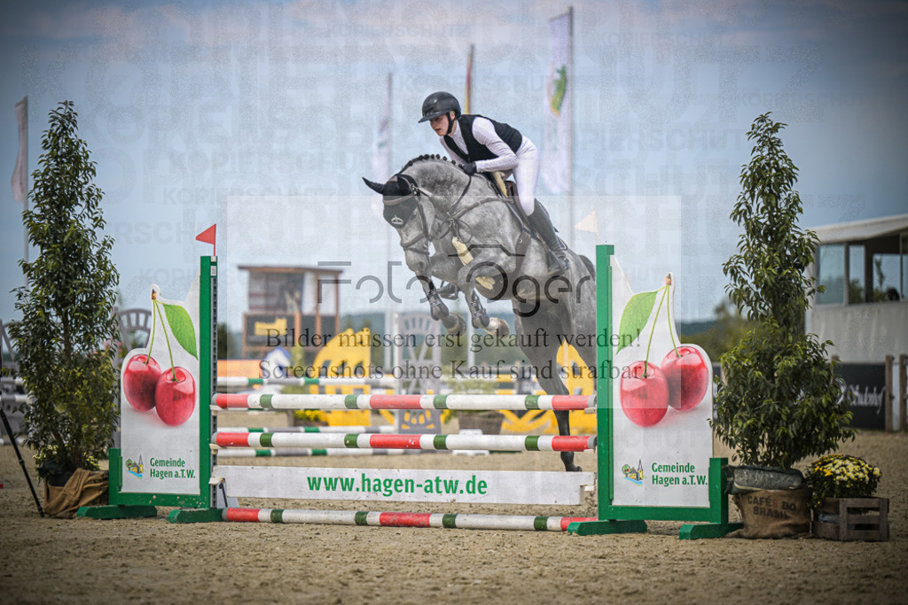 DOS_4900 | Entdecke hochwertige Reitturnierfotos von Foto Oger. Professionell, emotional und authentisch – jetzt Lieblingsmomente im Shop bestellen.Deutschlandweite Turnierfotografie. - Realisiert mit Pictrs.com