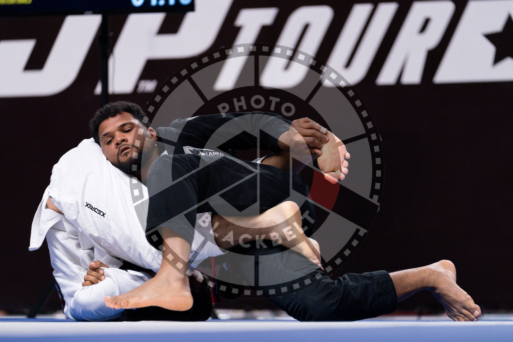 20241013PBB4190 | Athletes compete during the AJP Tour Europe Continental Jiu-Jitsu Amateurs & Masters Championship on October 13, 2024 in Almere near Amsterdam, Netherlands. © Chiara Dazi / photoblackbelt