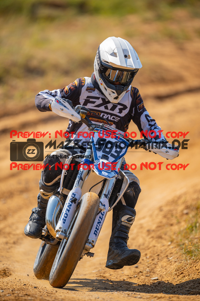 MaZZes-Fotomatrix-20260815-605156 | ROOKIES