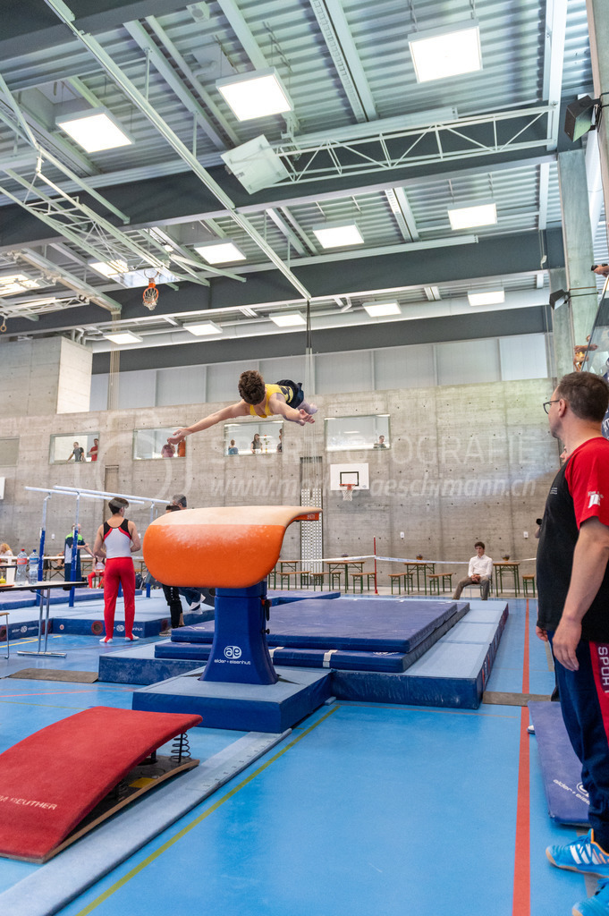 104. Zürcher Kunstturnertage Neftenbach - 14. May 2022 | 104. Zürcher Kunstturnertage Neftenbach
Turnhalle Ebni, Neftenbach
Programm 5 (P5)
Bild: Sportfotografie Markus Aeschimann | www.markus-aeschimann.ch - Realisiert mit Pictrs.com