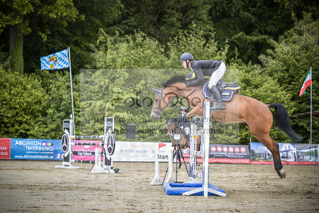 DOS_6124 | Entdecke hochwertige Reitturnierfotos von Foto Oger. Professionell, emotional und authentisch – jetzt Lieblingsmomente im Shop bestellen.Deutschlandweite Turnierfotografie. - Realisiert mit Pictrs.com