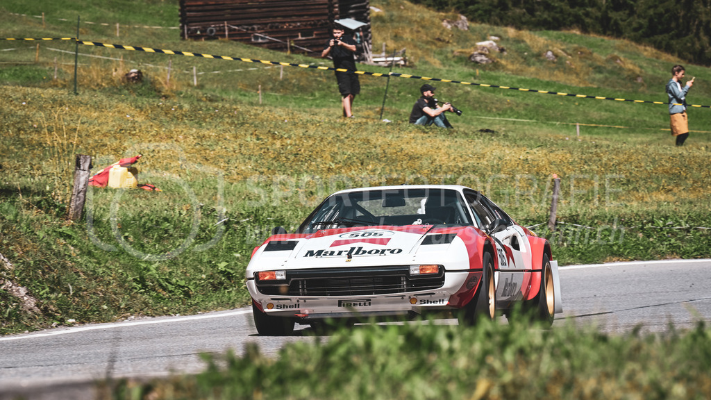 19. Arosa ClassicCar 2023 - 2. September 2023 | 19. Arosa ClassicCar 2023
Arosa, Schweiz
Brühwiler Philipp aus Zug mit der Startnummer 505 in einem Ferrari 308 GRP4 "Michelotto", Jahrgang 1981, in der Klasse Competition.
@arosaclassiccar, @arosa.official, #arosaclassiccar, #arosa, #76curves, #classiccar
Bild: Sportfotografie Markus Aeschimann | www.markus-aeschimann.ch - Realisiert mit Pictrs.com