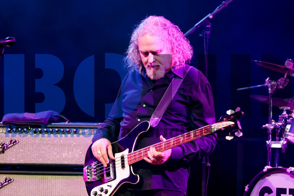 Zeltfestival Ruhr 2024 - Get Back / Beatles Tribute  {date} -  | {headline}(Foto: Sebastian Sendlak / BOND) - Realisiert mit Pictrs.com