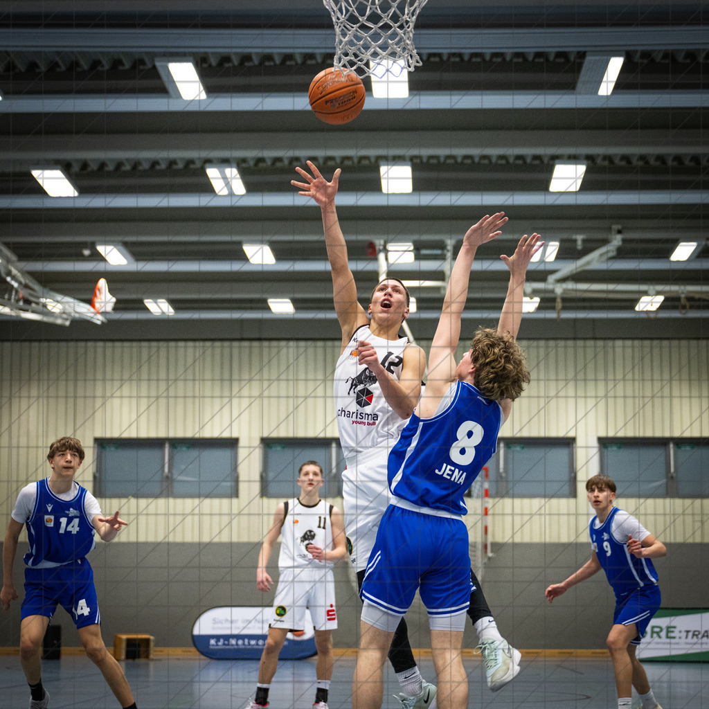JBBL PlayOffs Nord 25/26 | Spieltag 16 | Charisma Young Bulls vs. Sience City Jena | 13.03.26: JBBL PlayOffs Nord 25/26 | Spieltag 16 | Charisma Young Bulls vs. Sience City Jena / Osnabrück / Deutschland  //   CREDIT:www.bullenfotos.de, Martin König, Hörner Weg 40, D-49078 Osnabrück, +4917663732967 // Nutzung und Weitergabe nur zu den vereinbarten Zwecken. Presseanfragen an Ersteller. Alle Rechte beim Ersteller. Honorierung nach MFM. - Realisiert mit Pictrs.com