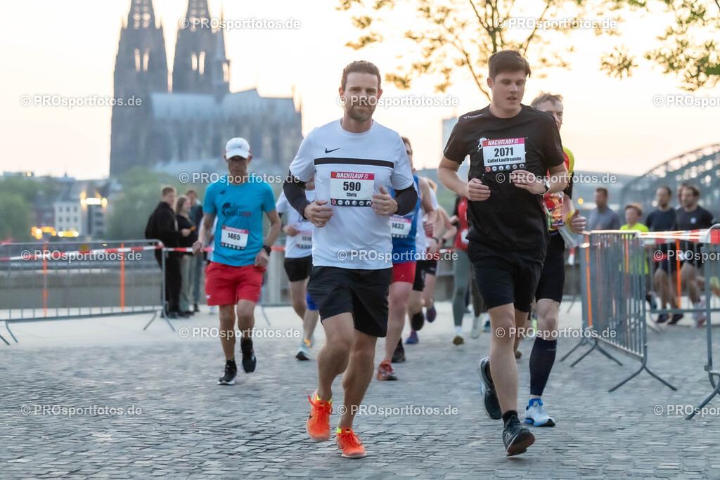 21. ASV Nachtlauf ; Köln, 08.05.24 | Impressionen vom 21. ASV Nachtlauf  am 08.05.24 in Köln (Deutschland). Foto: BEAUTIFUL SPORTS/Ulrich Faßbender