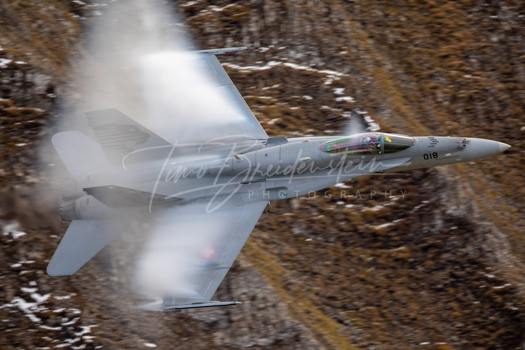 059 | Buy high-quality aviation and travel photography prints by professional photographer Timo Breidenstein. Authentic images, professionally printed, worldwide shipping. - Realisiert mit Pictrs.com