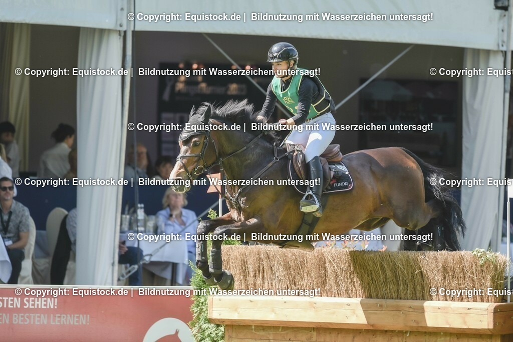 20230527_27_CCI4_Gelände_0368 | equistock