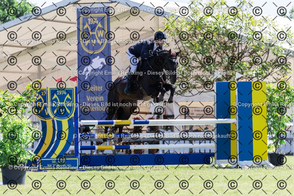 CL5A8567 | Emilia Reinking Fotografie - Realisiert mit Pictrs.com