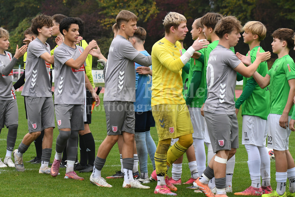 SpVgg GW U15 : Jahn Regensburg | Ha-Ri; Sportfotografie Ha-Ri; Sporfotografie Harry Rindler; Sport Deggendorf; Sportbilder Deggendorf; Sportfotos Deggendorf; Sportfotos Niederbayern; Sportbilder Niederbayern; Amateursport Niederbayern; Bayern;  - Realisiert mit Pictrs.com