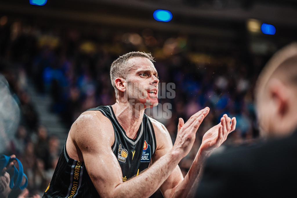 Basketball | Männer | Saison 2024/2025 | easyCredit Basketball Bundesliga | 12. Spieltag | Veolia Towers Hamburg vs. MHP Riesen Ludwigsburg | 21.12.2024 | Jonas Wohlfarth-Bottermann (#18, MHP Riesen Ludwigsburg)