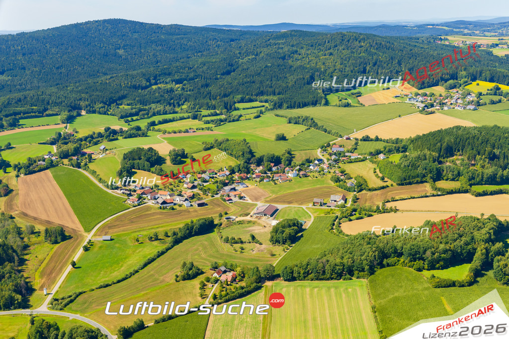 Schöne Luftaufnahme als Geschenk in Hannesried Tiefenbach - Die Luftbildaufnahme wurde 2025 vom UL-Flugzeug heraus erstellt ( keine Drohne ) - Hochauflösende Luftaufnahme -Nicht vergleichbar mit Google Maps oder Satelittenbilder- Die Geschenkidee !Mit Lizenz und Bildrechte bestellbar