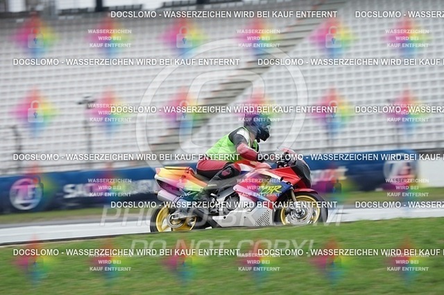 2025_08_04_PBK_11619 | Sportfotografie; SlowMotion; Video; Rennstrecke; Hafeneger; RSE; Speer; Trackday; Motorsportarena; Hockenheimring; Brno; Most; Barcelona; Valencia, Benny; Kaetzmer;