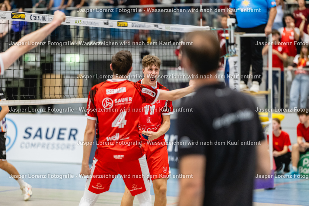 Volleyball I Herren I Saison 2026-2027 I 2. Bundesliga Nord I 03. Spieltag I Kieler TV - TSV Giesen GRIZZLYS II | Jasper Lorenz Fotografie - Realisiert mit Pictrs.com