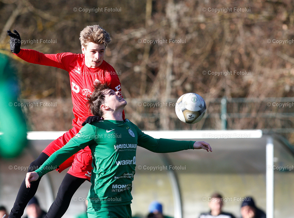 A_LUI_01022025_00013 | SPORT FUSSBALL TESTSPIEL ASKOE OEDT -SV HAIDLMAIR GRUEN WEISS MICHELDORF 01.02.2025 IM BILD :SEBASTIAN KAPSAMER   (OEDT) UND  (MICHELDORF) FOTO:FOTOLUI
