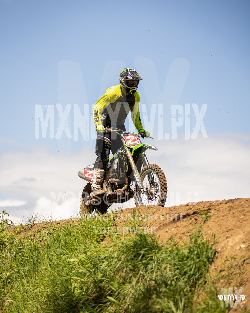 866A7120 | mxndyyvipix