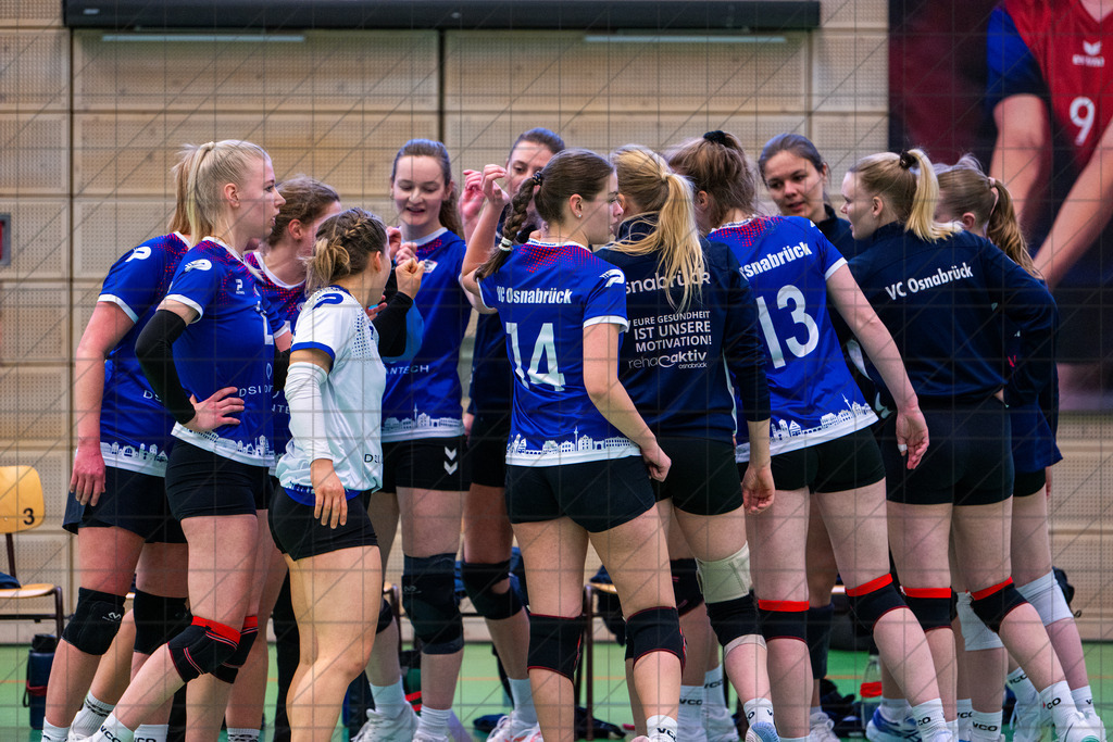 Verbandsliga 1 (Frauen) | VCO Osnabrück II vs. SV Alemania Salzbergen 2 | 07.02.26: Verbandsliga 1 (Frauen) | VCO Osnabrück II vs. SV Alemania Salzbergen 2 / Osnabrück / Deutschland  //   CREDIT:www.bullenfotos.de, Martin König, Hörner Weg 40, D-49078 Osnabrück, +4917663732967 // Nutzung und Weitergabe nur zu den vereinbarten Zwecken. Presseanfragen an Ersteller. Alle Rechte beim Ersteller. Honorierung nach MFM. - Realisiert mit Pictrs.com