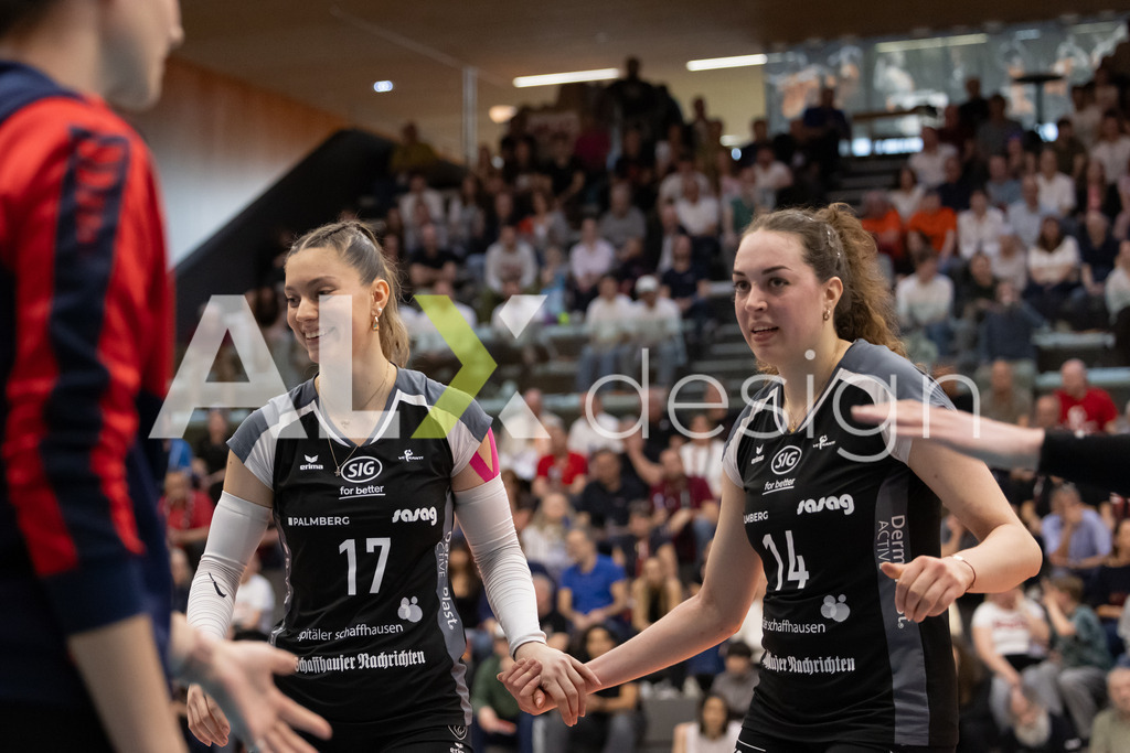 Volleyball I Frauen I Saison 2025-2026 I Volleyball NLA | Women I  Playoffs Finals 1/5 I viteos NUC - VC Kanti Schaffhausen I 06.04.2026 | 14 Josipa Marković (HR) (VC Kanti Schaffhausen) – Aussen und 17 Leana Zuvic (CH) (VC Kanti Schaffhausen) - Aussen - Realisiert mit Pictrs.com