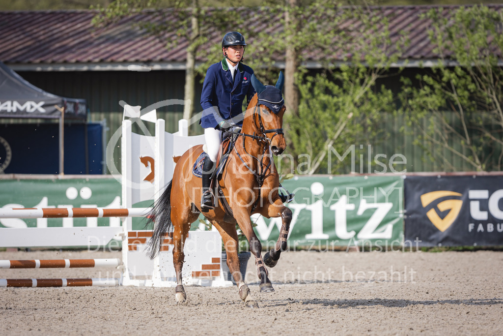 220426_Mühlen_SprPfA1-117 | Late Entry Mühlen
26.04.2022
01 Springpferde-A* 4-6j