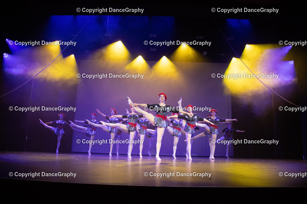 GPHY3547 | DanceGraphy - Realisiert mit Pictrs.com