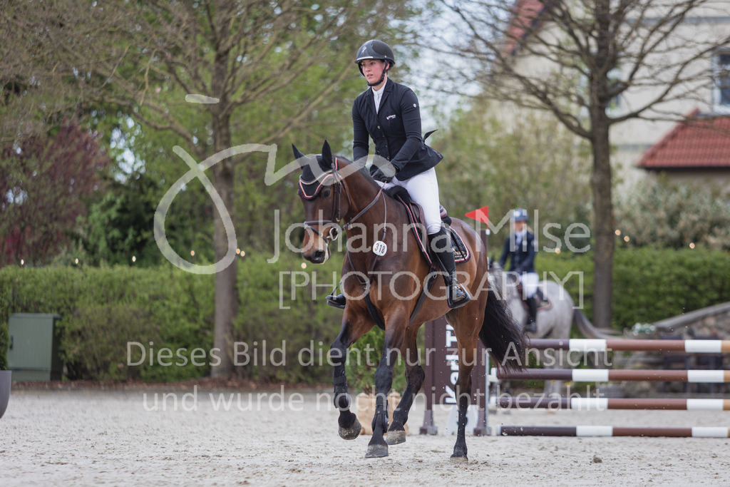230425_Lemwerder_SprPf-A1St-164 | Deine schönsten Turniermomente als professionelle Fotos! Entdecke hochwertige Pferdesport-Fotografie im Online-Shop. Jetzt Fotos finden & bestellen!