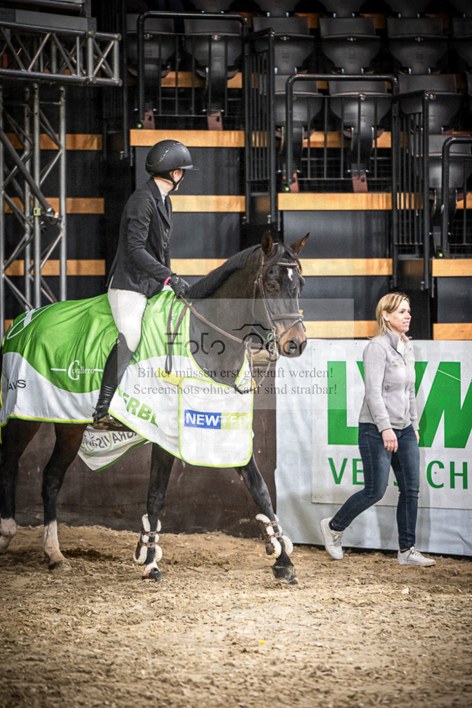 DOS_0015 | Entdecke hochwertige Reitturnierfotos von Foto Oger. Professionell, emotional und authentisch – jetzt Lieblingsmomente im Shop bestellen.Deutschlandweite Turnierfotografie. - Realisiert mit Pictrs.com