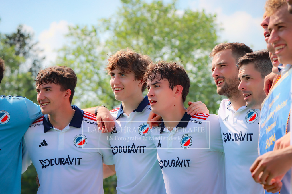 Hugo von Montgelas, Lenn Hoffmann, Andeas Rai, Justus Weigand | lanaschraderfotografie - Realisiert mit Pictrs.com