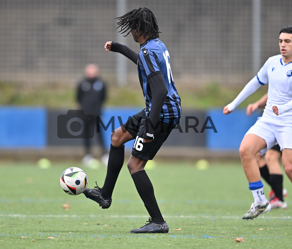 Fussball I Herren I Saison 2025-2026 I Bundesliga I 6. Spieltag I Eintracht Frankfurt - FC Bayern München  | MWMARA - Realisiert mit Pictrs.com
