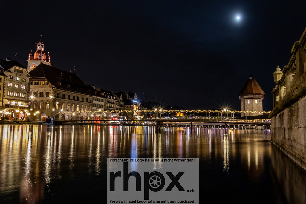 IMG_6754 | Stimmungsvolle Fotokunst aus Luzern. Erlebe den Pilatus, den See und die Stadt Luzern in exklusiven Aufnahmen in der Fotogalerie & Shop. - Realisiert mit Pictrs.com