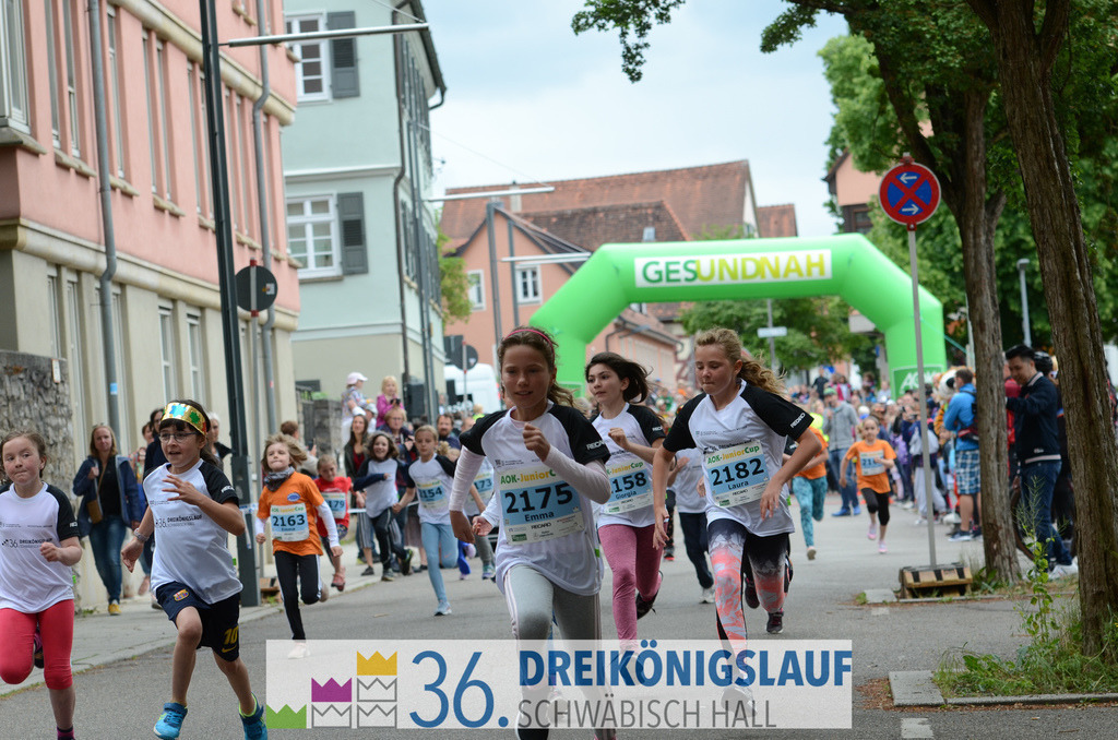 AOK Junior Cup 400m | 3Königslauf 2022 AOK Junior Cup 400m - Realisiert mit Pictrs.com