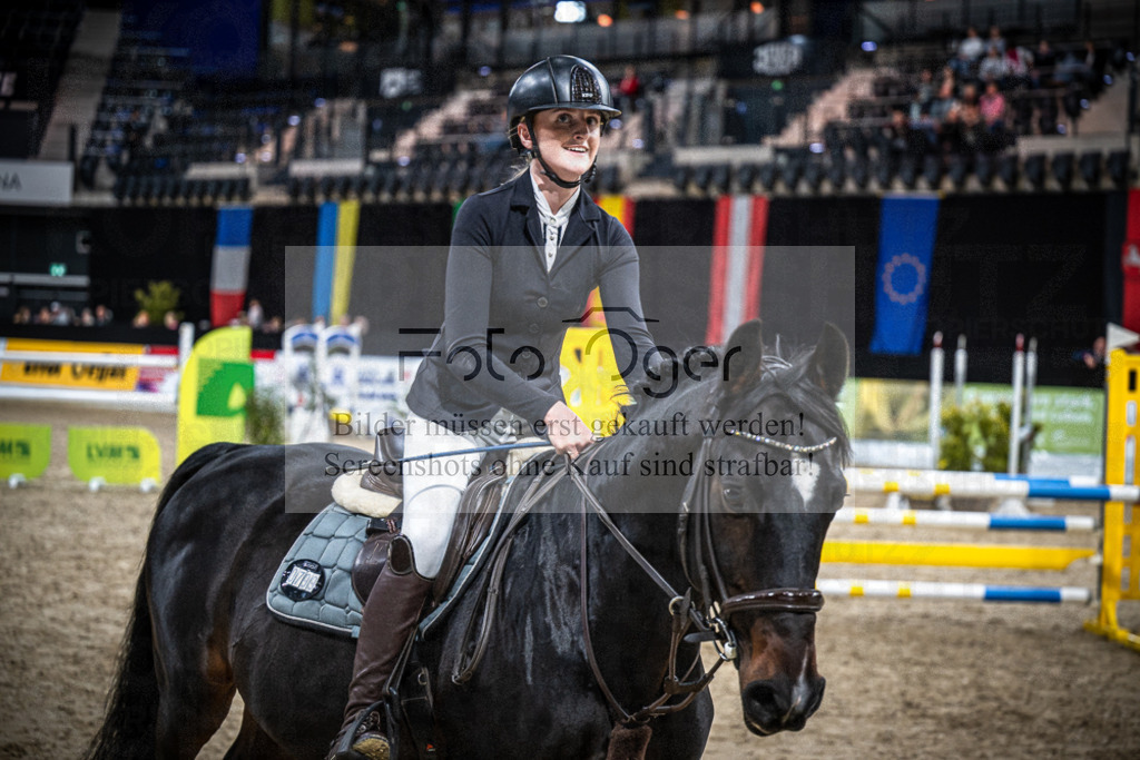 DOS_0252 | Entdecke hochwertige Reitturnierfotos von Foto Oger. Professionell, emotional und authentisch – jetzt Lieblingsmomente im Shop bestellen.Deutschlandweite Turnierfotografie. - Realisiert mit Pictrs.com
