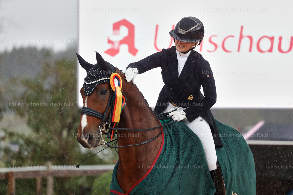 07-Siegerehrung-DRESSUR  S___  -StoibPH-5090 | working equitationturnier fotograf videograf stoibphotography marixx film working equitation deutschland reitsport turnierfotografie eventfotografie equestrian events