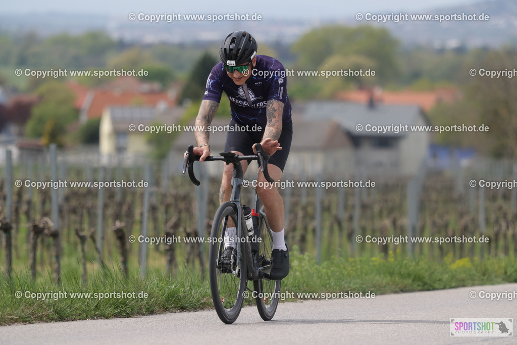 368A5493 | Neusiedlersee Radmarathon 2026@sportshot_your_pictrs #yourpictures#roadtowm2029 #nrm #neusiedlerseeradmarathon #neusiedlersee #neusiedlerseetourismus #burgenland #mörbisch #nrm26 #burgenlandtourismus #voglundco #poweredbyburgenlandtourismus #radsport #rad #marathon #ucigranfondo #visitburgenland #ucigranfondoworldseries