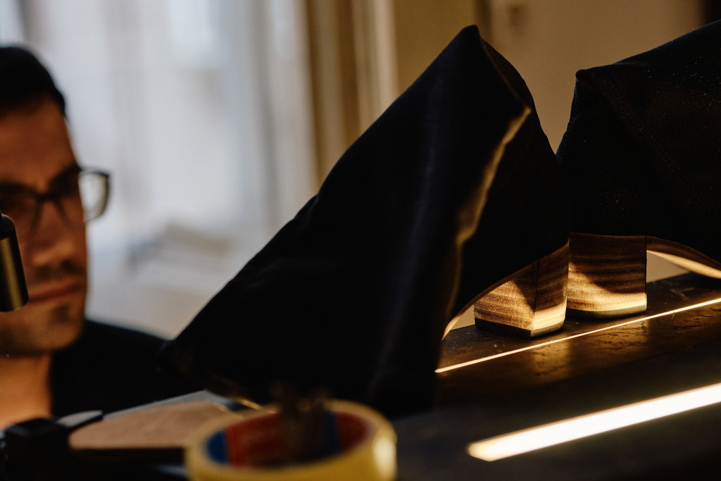 Scheer Maßschuhe | WIen, Austria - May 09, 2025; Scheer Maßschuhe in der Bräunerstrasse, Wien. - Realisiert mit Pictrs.com