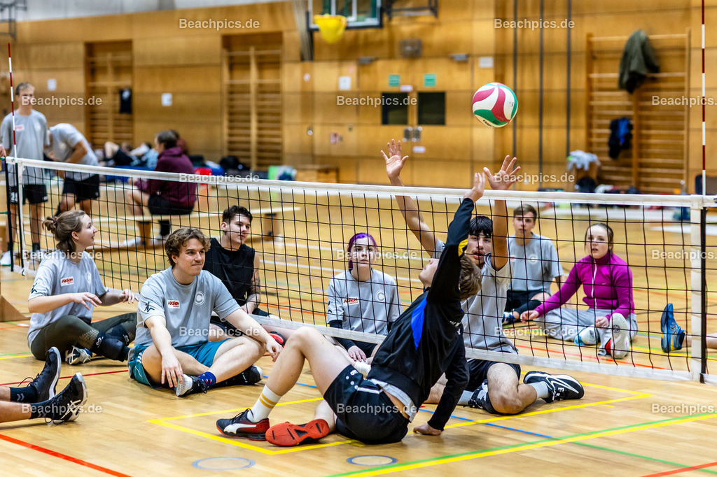 2024-00111490-3-Icke-Cup-Berlin |  16.11.2024; Berlin Foto: Gerold Rebsch - www.beachpics.de