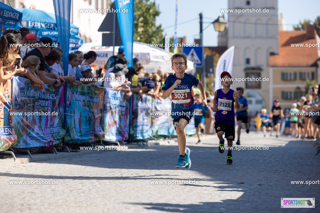 VJ__3190 | Stadtlauf Erding 2025 #stadtlauferding #erdingstadtlauf #stadtlauf_erding #laufmotivation #trisporterding #yourpictrs #sportshot_your_pictrs