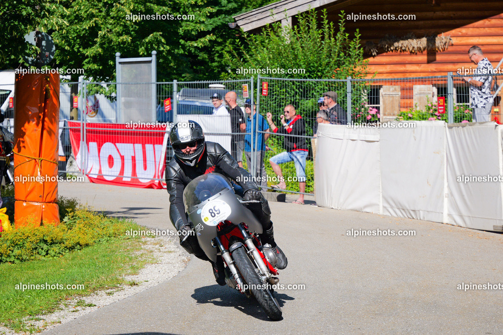 P1025822 | Erleben Sie atemberaubende, hochqualitative Fotos Ihrer Fahrt entlang der malerischen Alpenstraßen. Besuchen Sie alpineshots.com, um professionelle Aufnahmen Ihrer unvergesslichen Reise zu finden und zu kaufen - Realisiert mit Pictrs.com