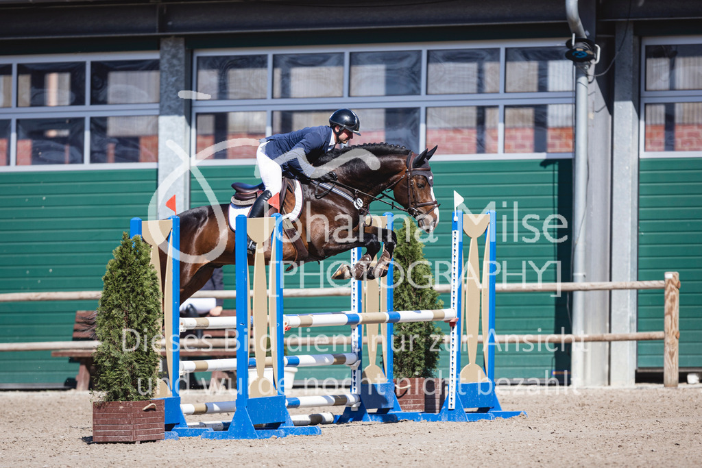 250408_Mühlen_SprPf-A2-333 | Deine schönsten Turniermomente als professionelle Fotos! Entdecke hochwertige Pferdesport-Fotografie im Online-Shop. Jetzt Fotos finden & bestellen!