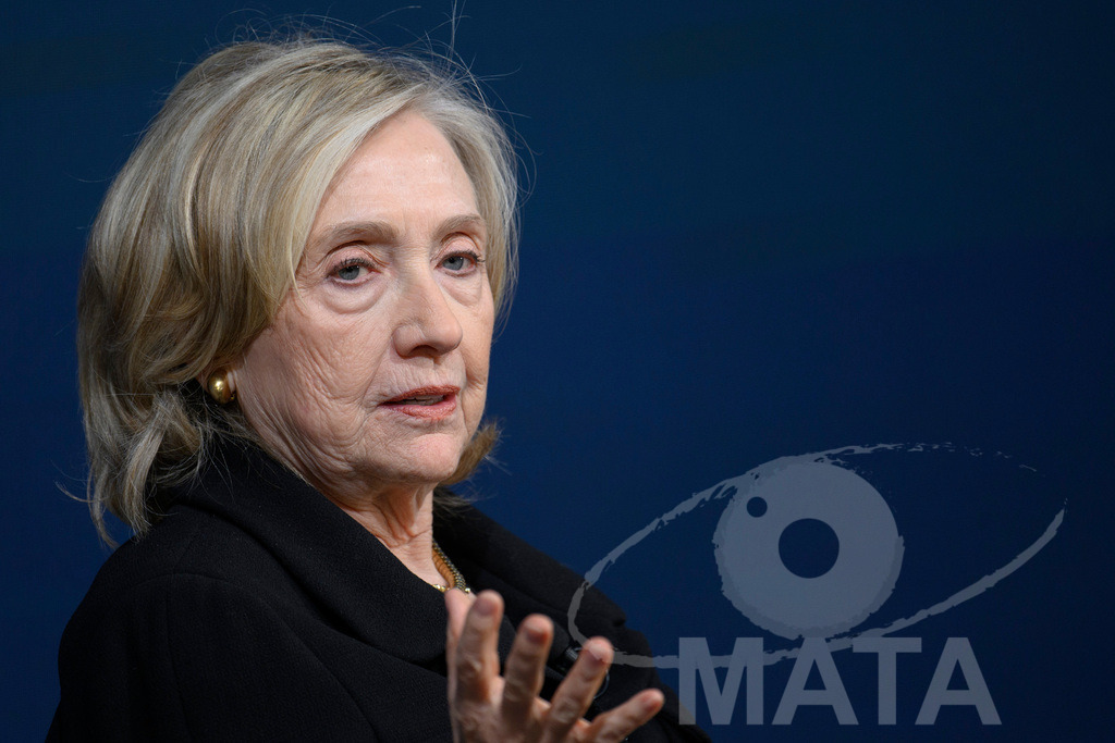 _DWA3781 | Die US-Politikerin Hillary Clinton auf der Veranstaltung Bridging Scholarship and Statecraft im Rahmen der Münchner Sicherheitskonferenz 2026. München, 13.02.2026 Bayern Deutschland  - Realisiert mit Pictrs.com